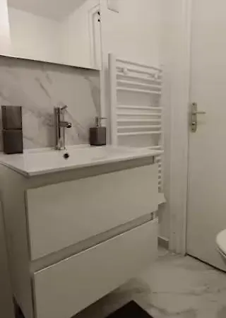 Charming With Terrace In روبيه