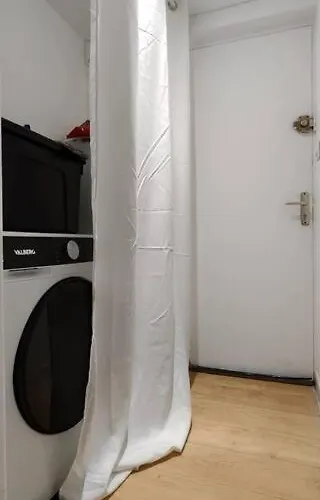 Charming With Terrace In * Roubaix